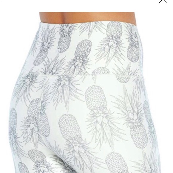 Wildfox Sweat Pineapple Contender Workout leggings - Picture 5 of 11